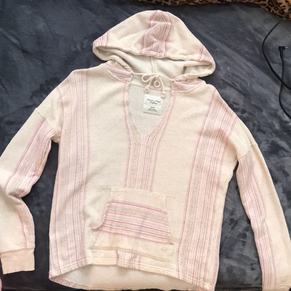 American Eagle sweatshirt